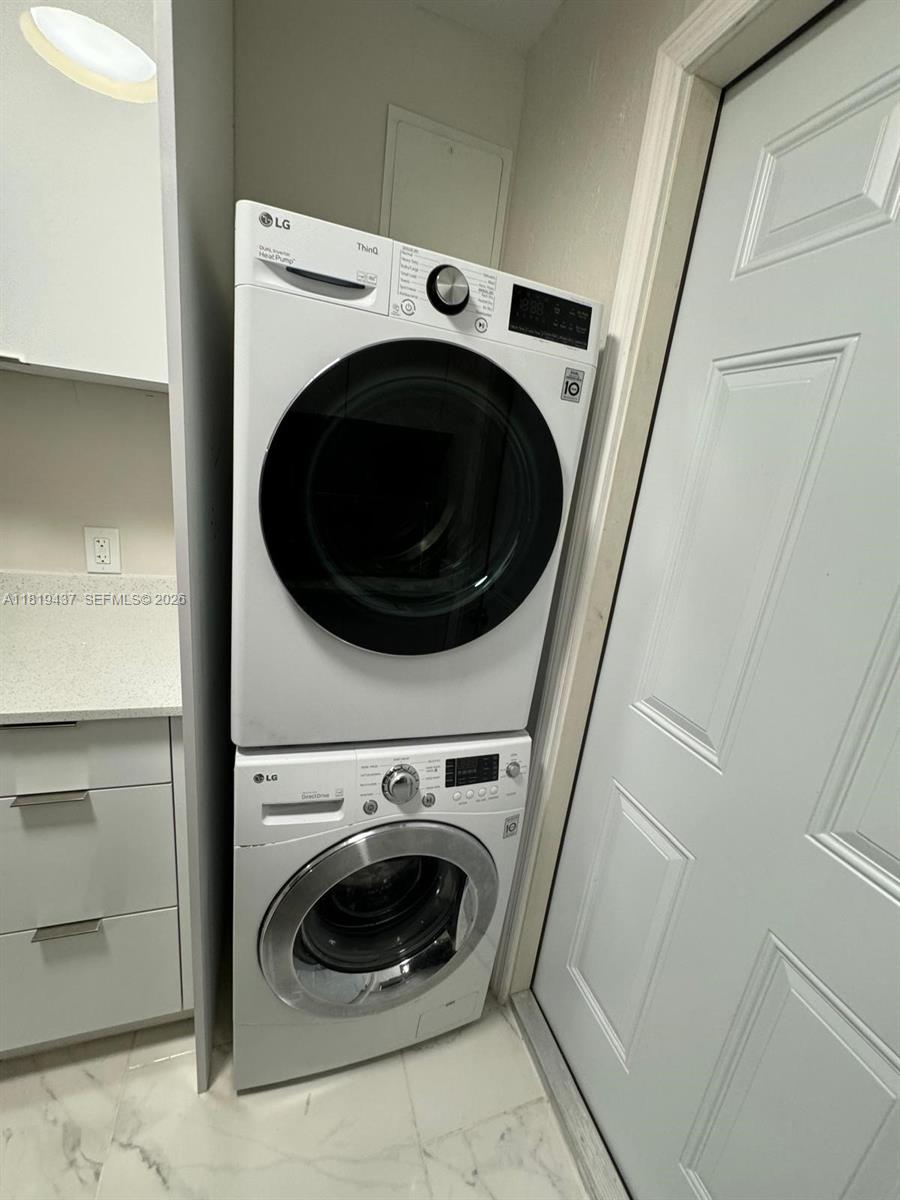 DORSEY PARK THIRD ADD - Residential Income