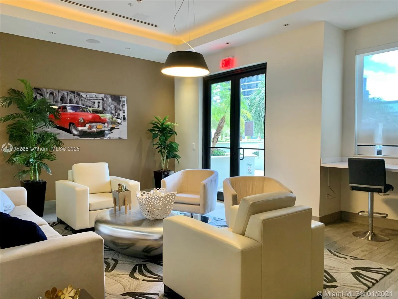 Miami, Florida 33130, United States, 2 Bedrooms Bedrooms, ,2 BathroomsBathrooms,Residential,Active,122110