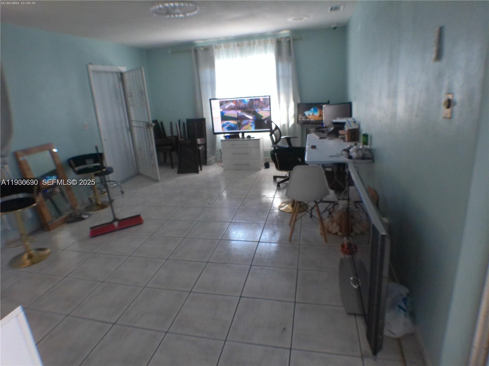 WASHINGTON PARK HALLANDAL - Residential