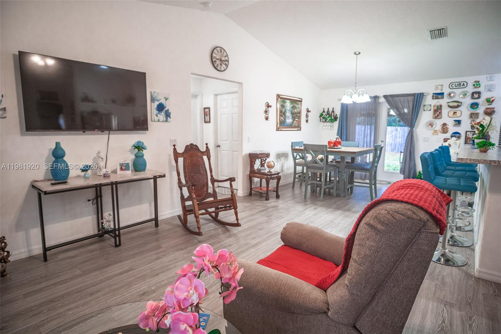 INVERNESS HIGHLANDS SOUTH - Residential