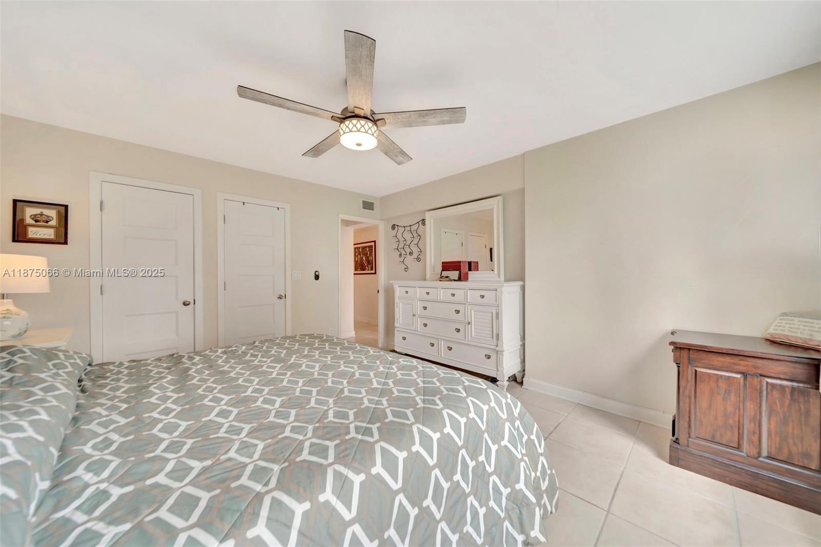 Golden Isles Tower Condo - Residential