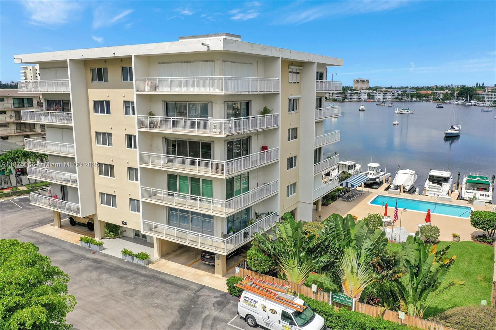 Golden Isles Tower Condo - Residential