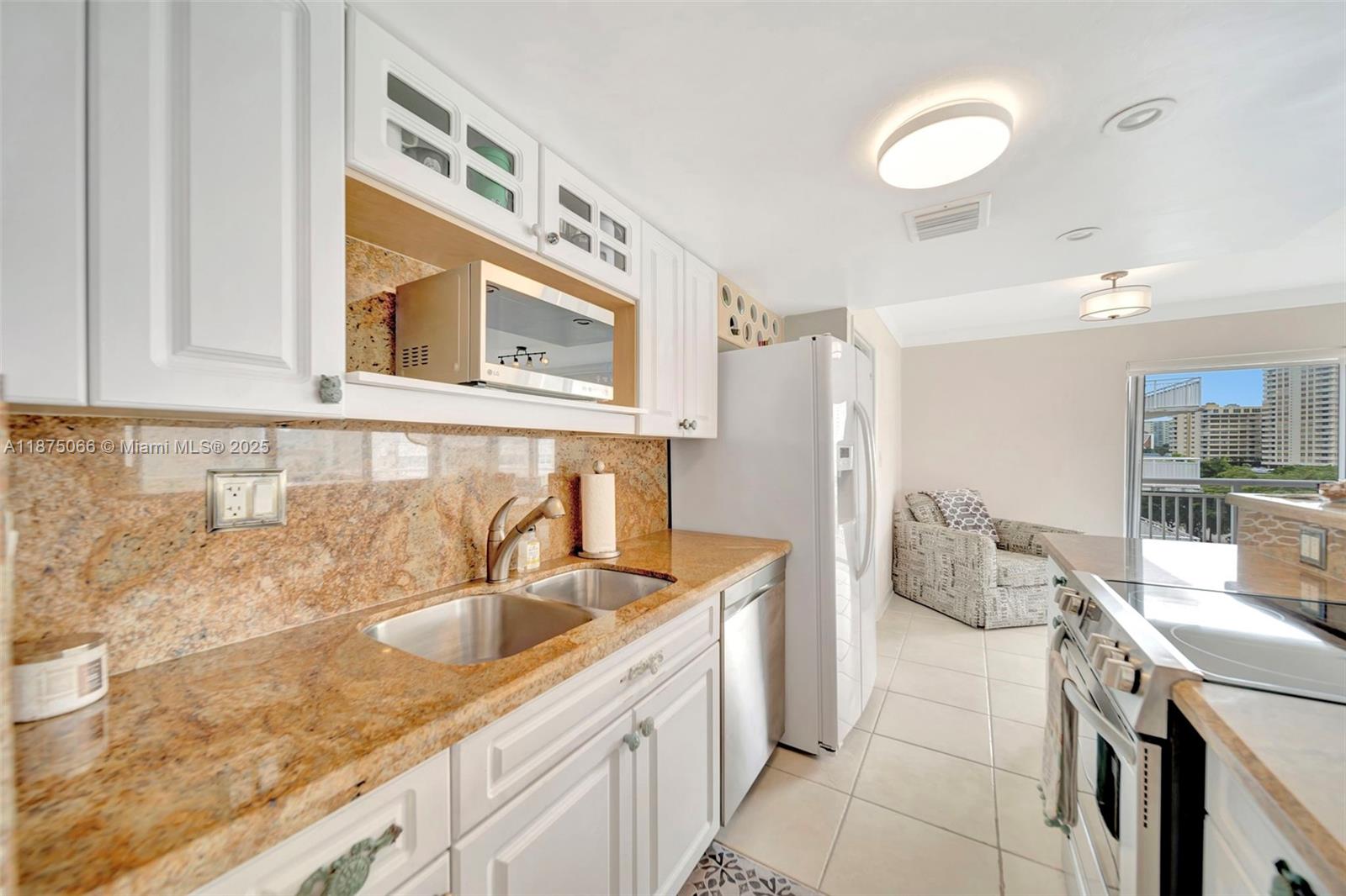 Golden Isles Tower Condo - Residential