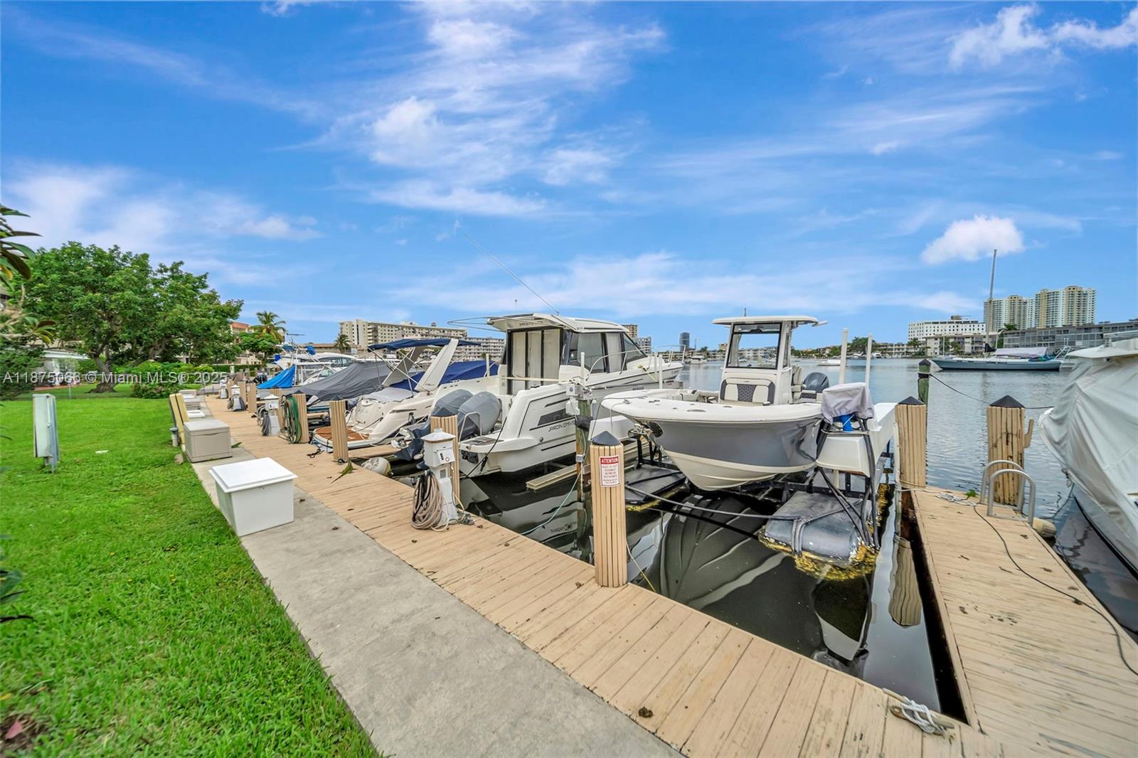 Golden Isles Tower Condo - Residential