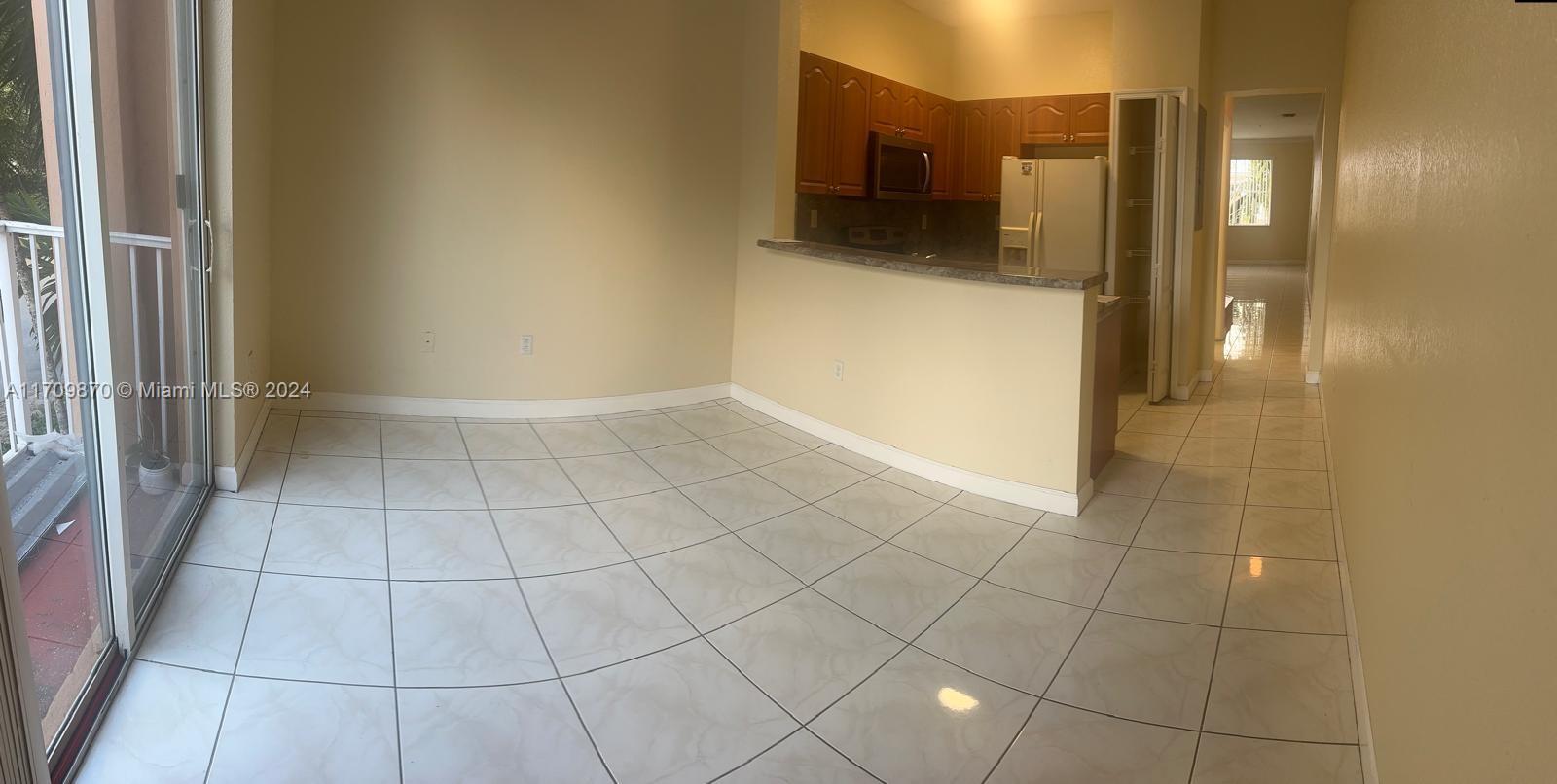 SHOMA HOMES AT COUNTRY CL - Residential Lease
