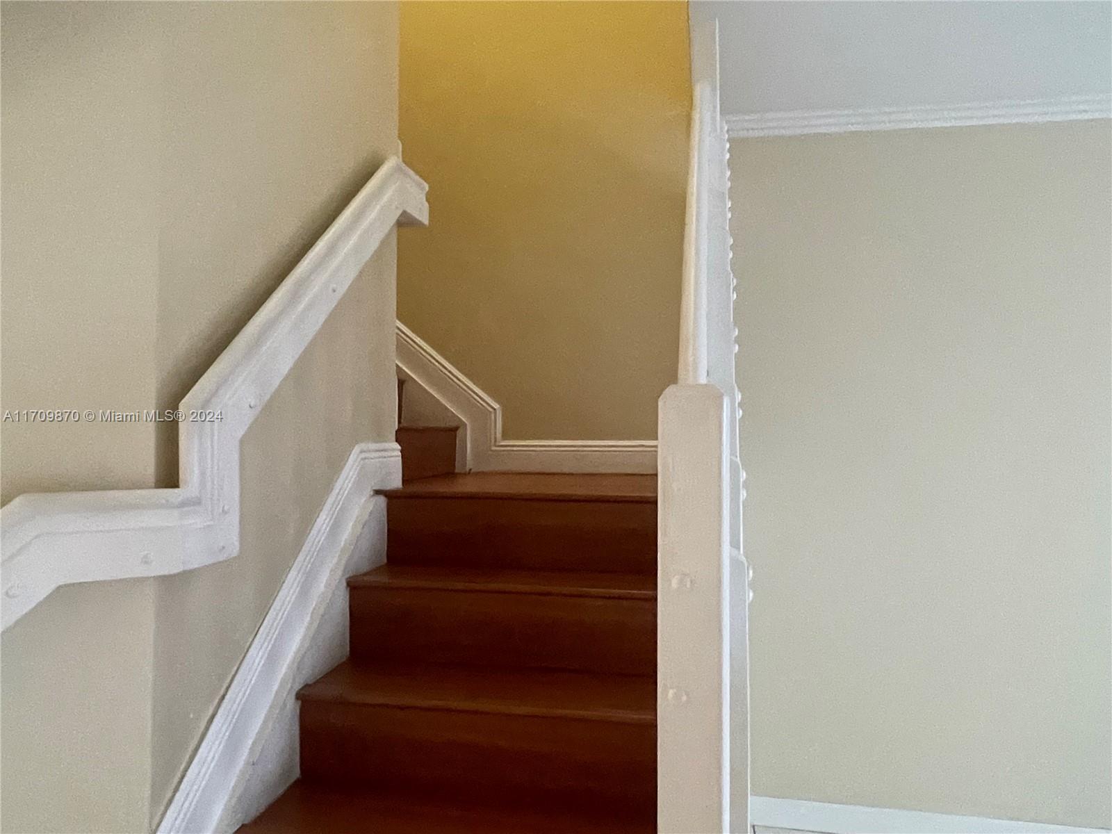 SHOMA HOMES AT COUNTRY CL - Residential Lease