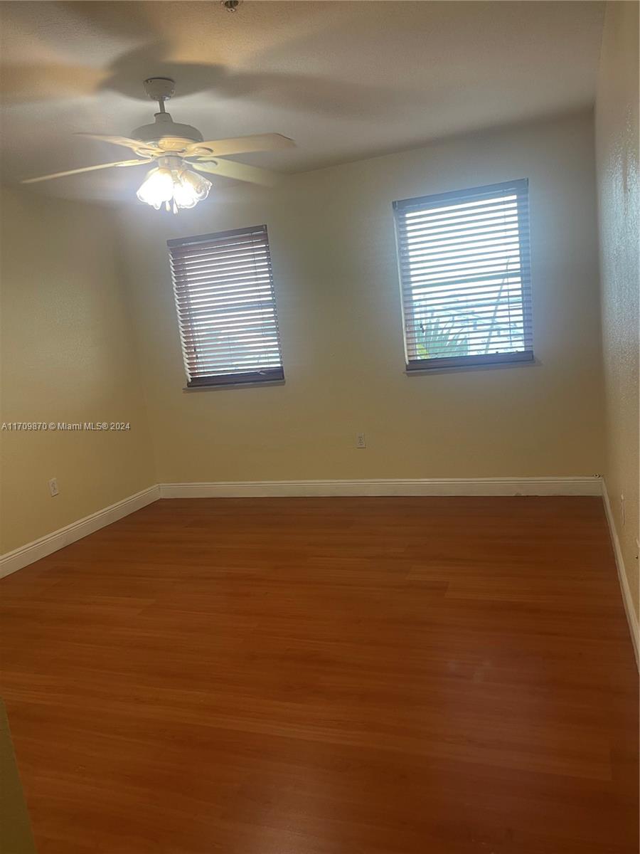 SHOMA HOMES AT COUNTRY CL - Residential Lease