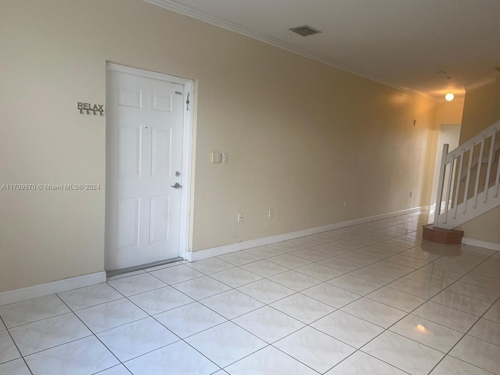 SHOMA HOMES AT COUNTRY CL - Residential Lease