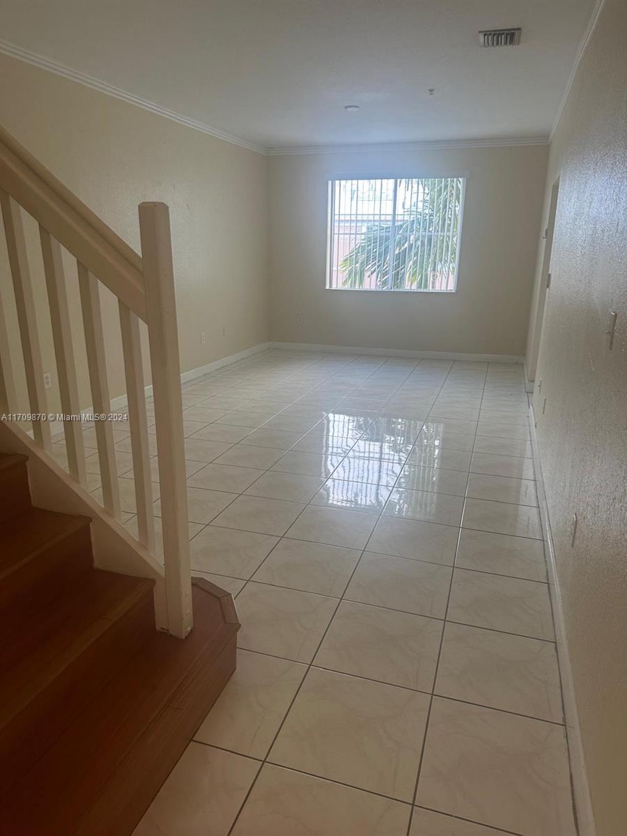 SHOMA HOMES AT COUNTRY CL - Residential Lease