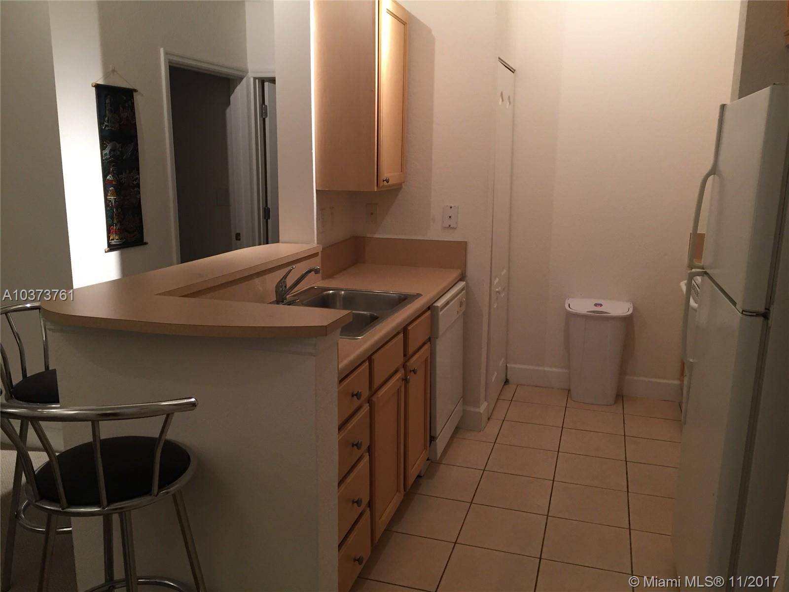 Valencia Condo - Residential Lease