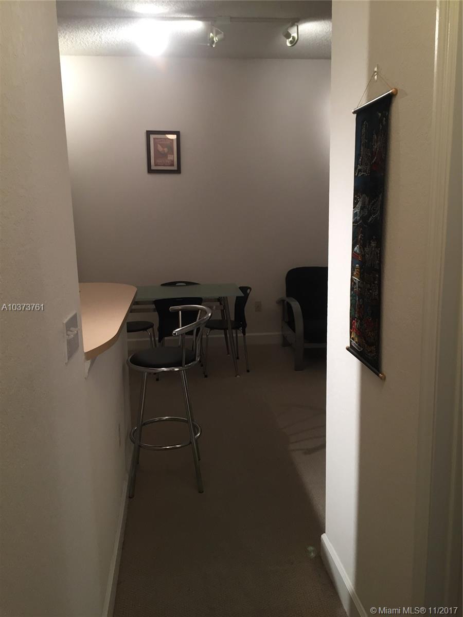 Valencia Condo - Residential Lease