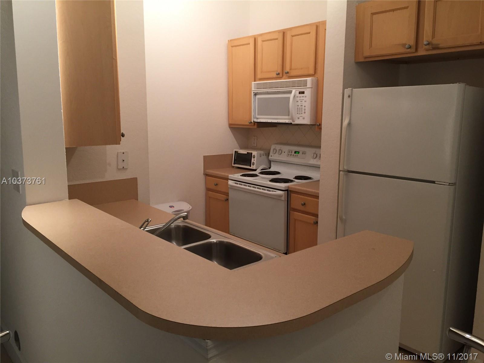 Valencia Condo - Residential Lease