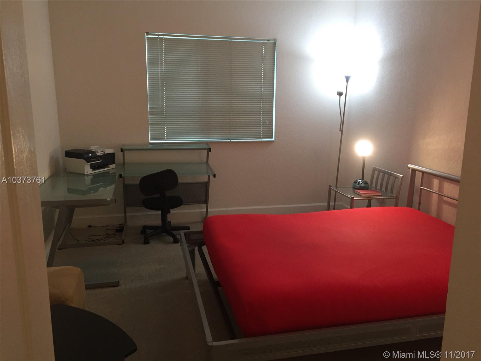 Valencia Condo - Residential Lease