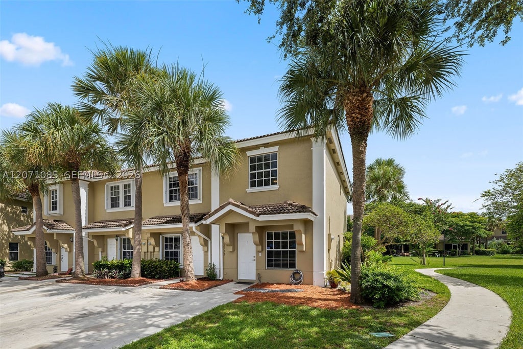 Photo of 12133 SW 3rd St #12133, Pembroke Pines, FL 33025 (MLS # A12071085)