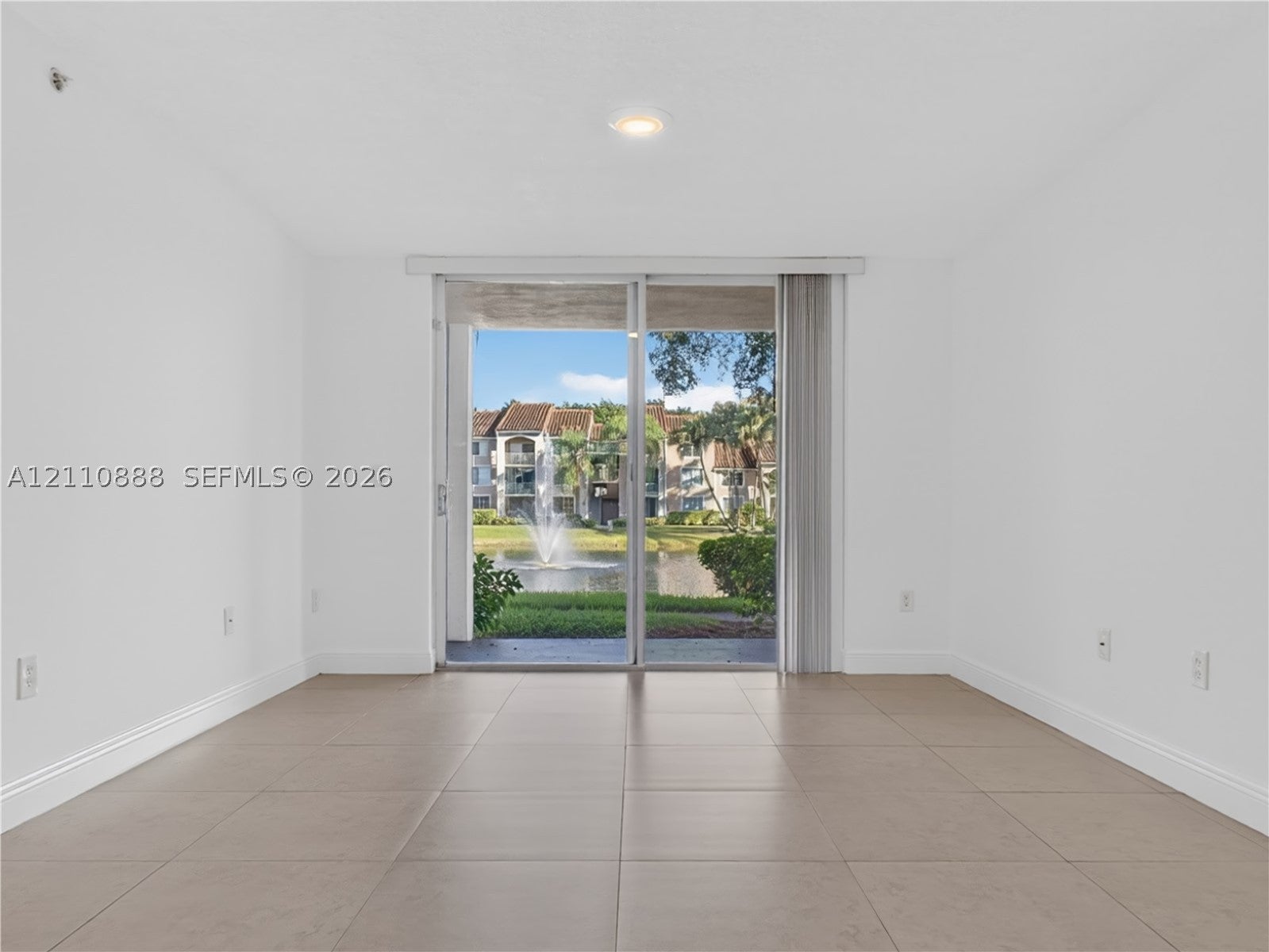 12148 Saint Andrews Pl 106
