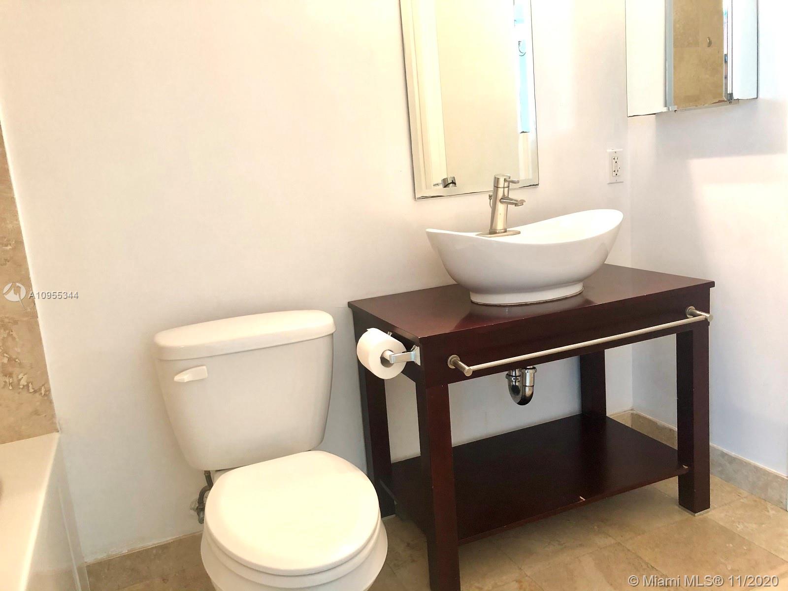 WIND CONDO - Residential Lease