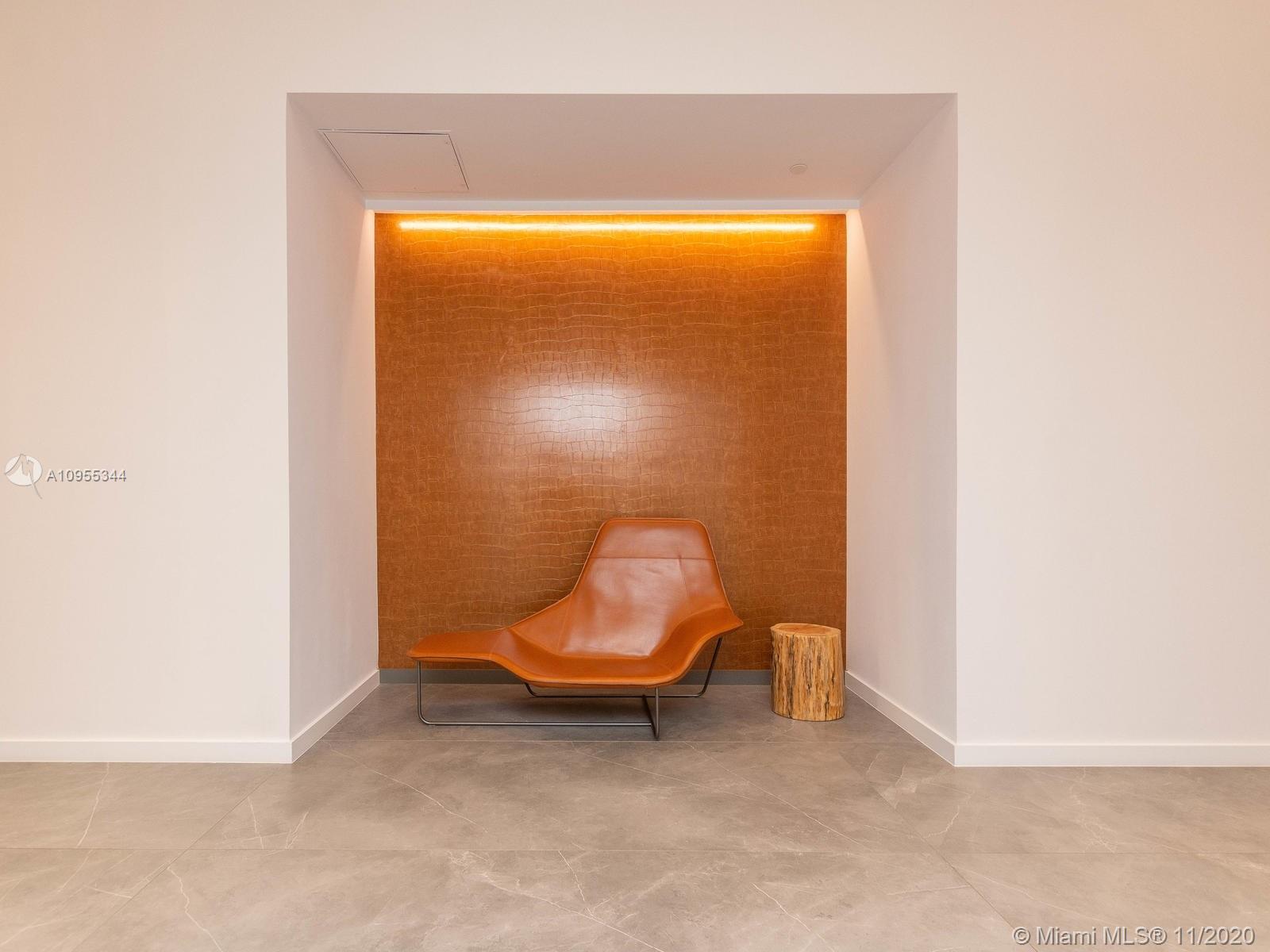 WIND CONDO - Residential Lease