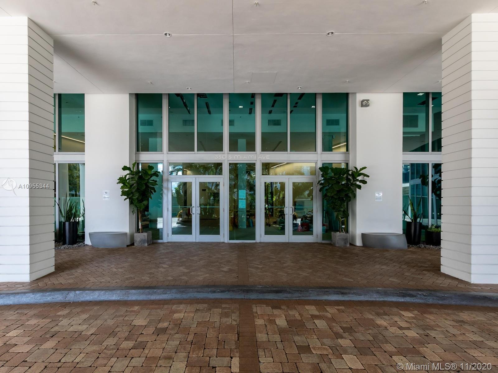 WIND CONDO - Residential Lease