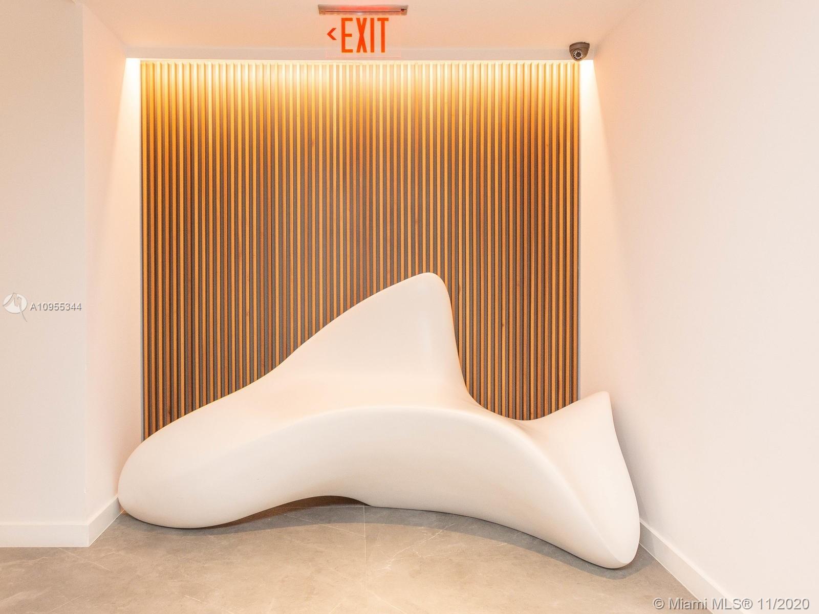 WIND CONDO - Residential Lease