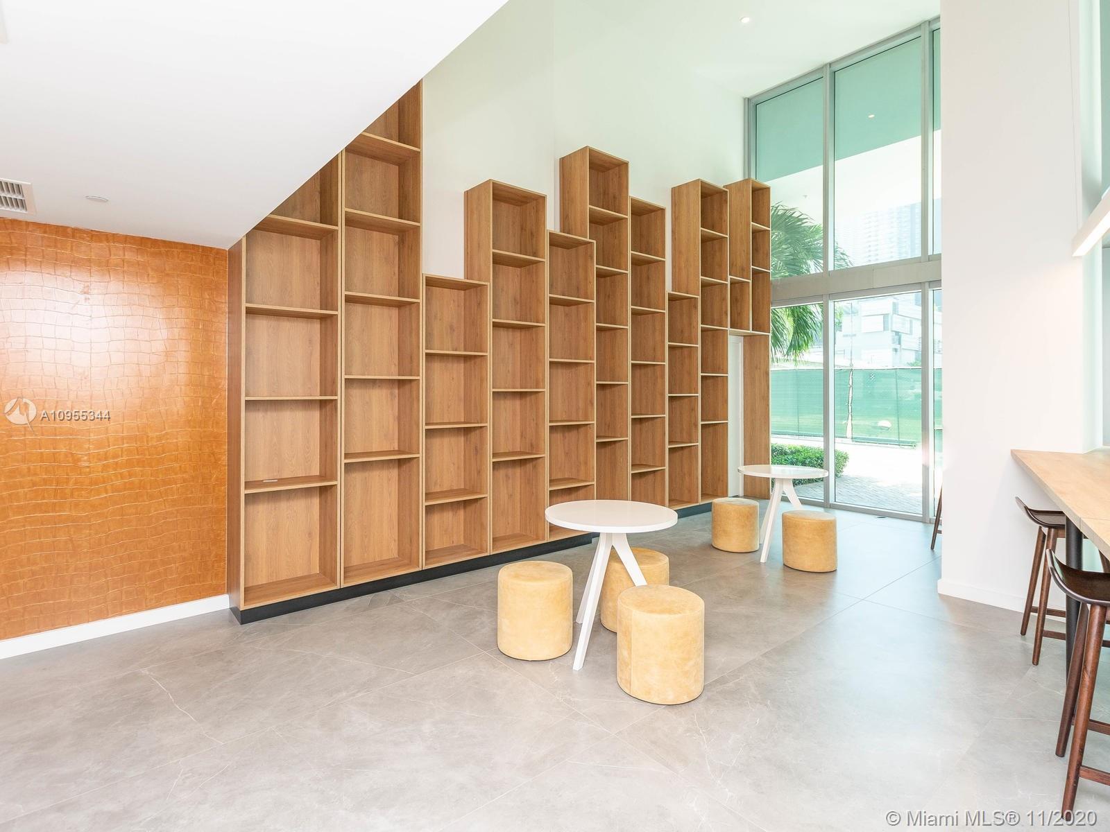 WIND CONDO - Residential Lease