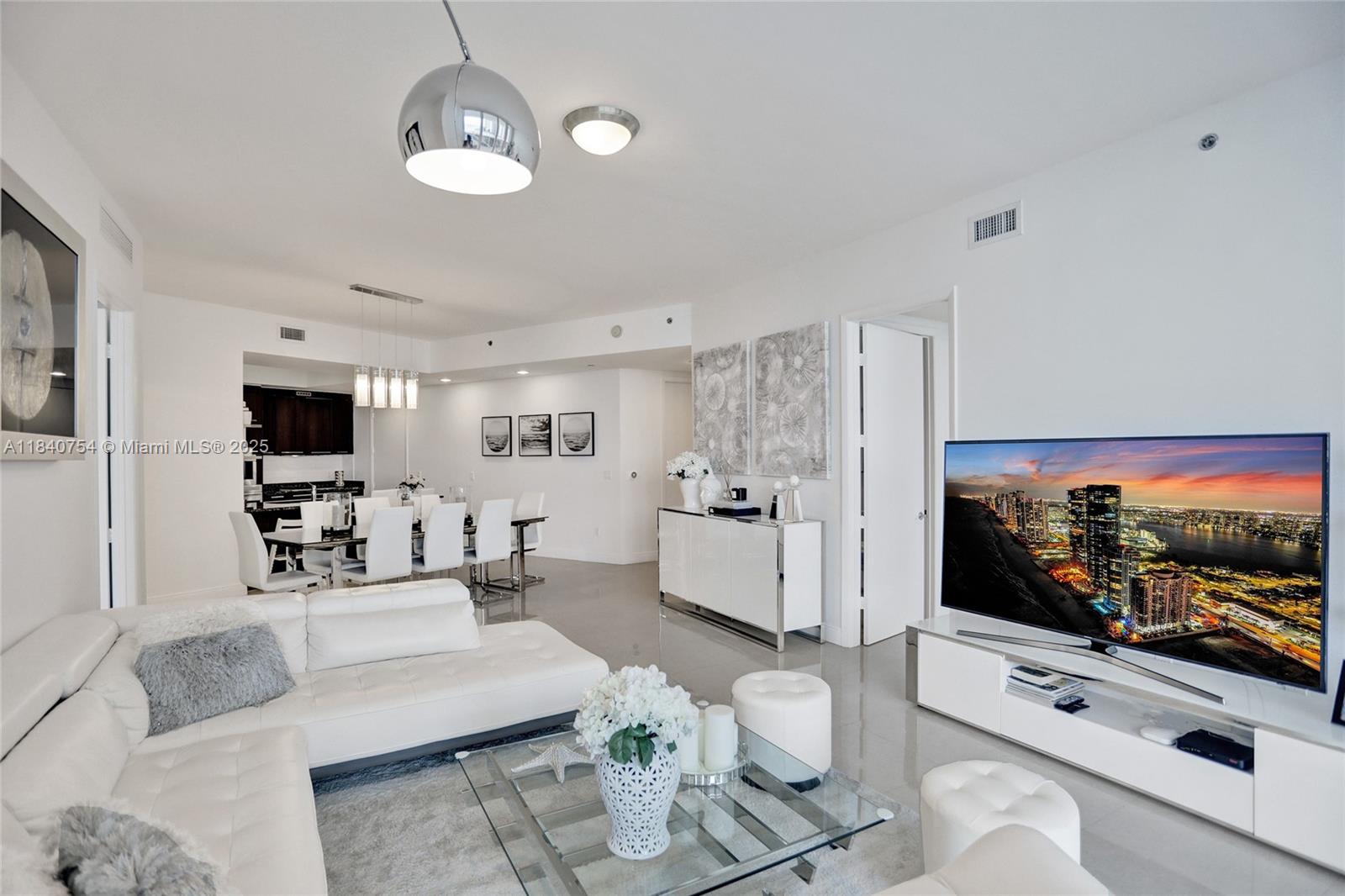 TDR TOWER II CONDO - Residential Lease