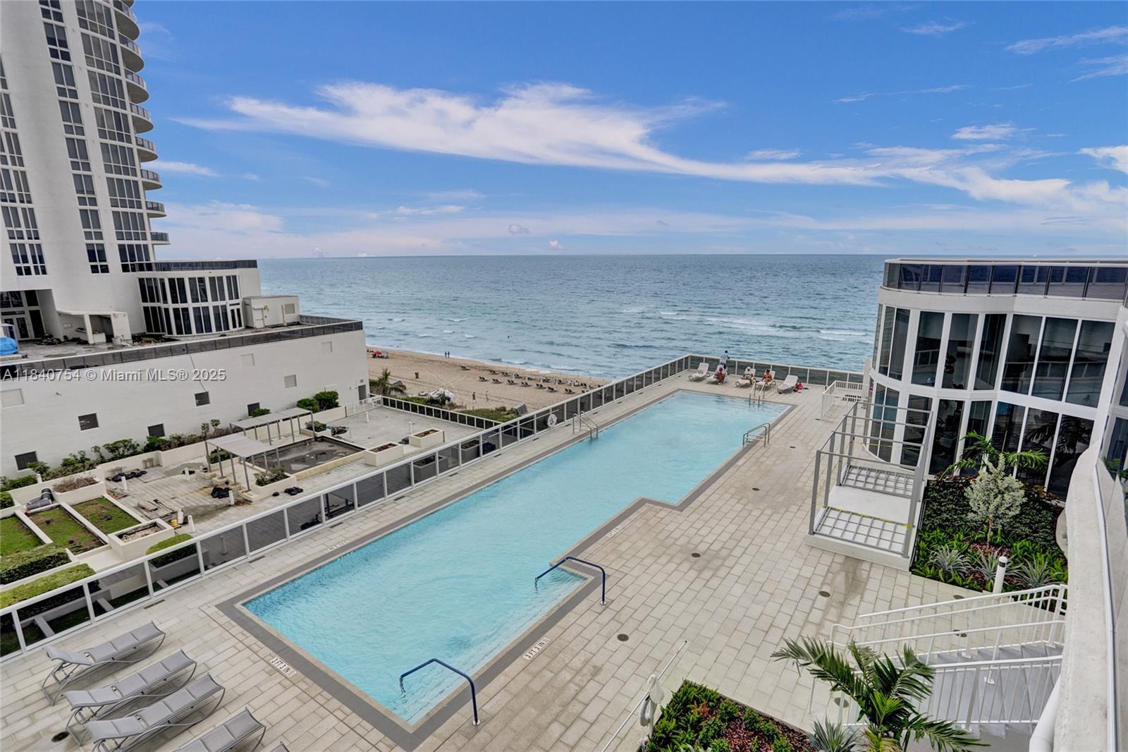 TDR TOWER II CONDO - Residential Lease