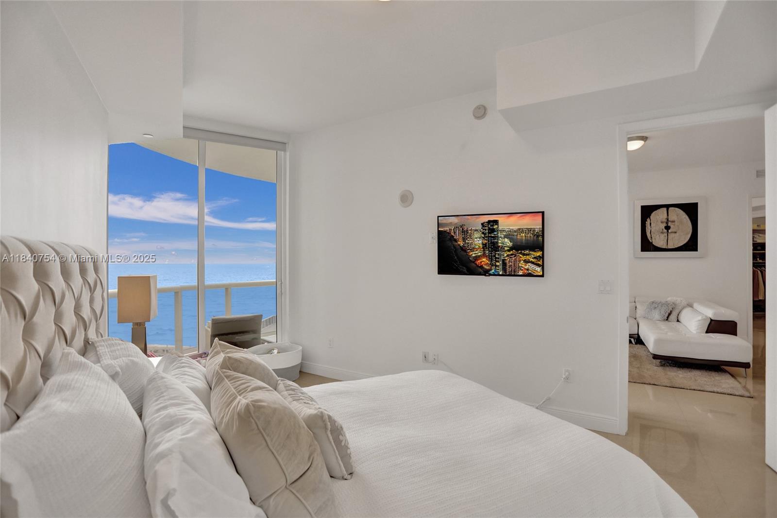 TDR TOWER II CONDO - Residential Lease