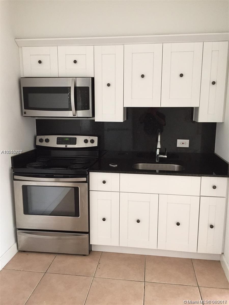 C GAB DOUGLAS SEC - Residential Lease