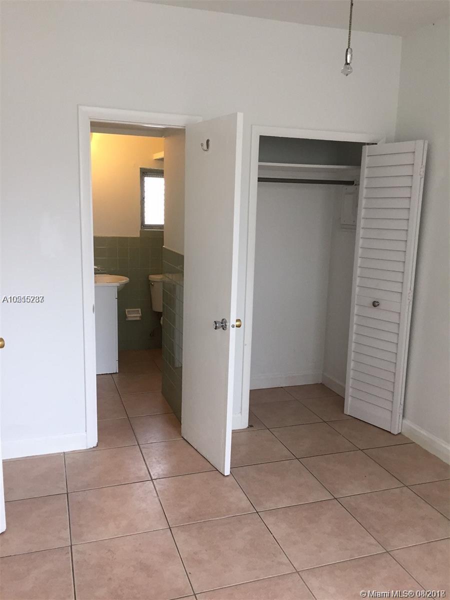 C GAB DOUGLAS SEC - Residential Lease