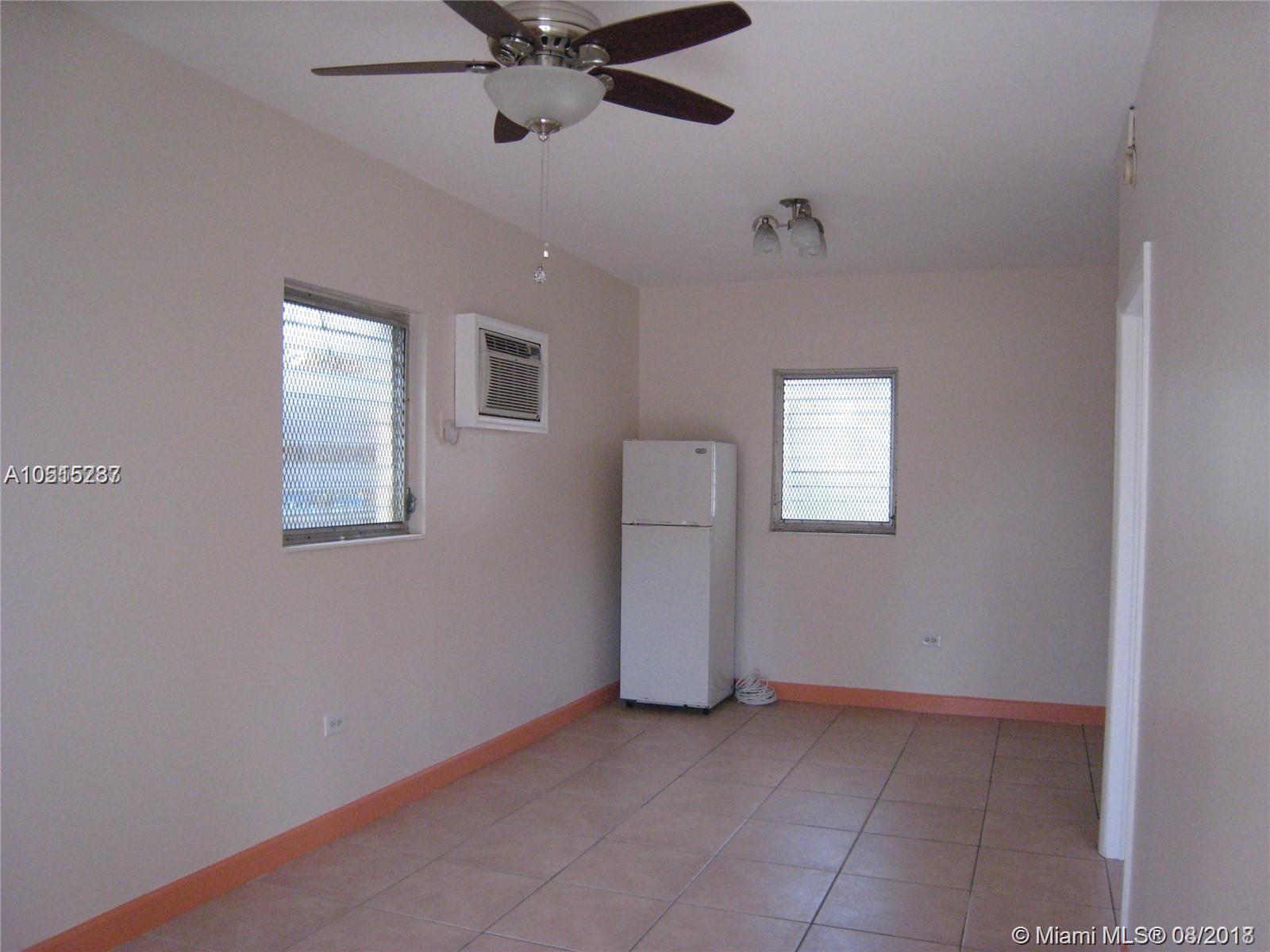 C GAB DOUGLAS SEC - Residential Lease