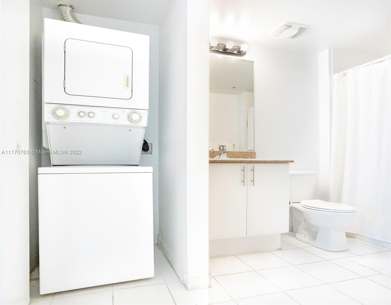 TERRAZAS RIVERPARK VILLAG - Residential