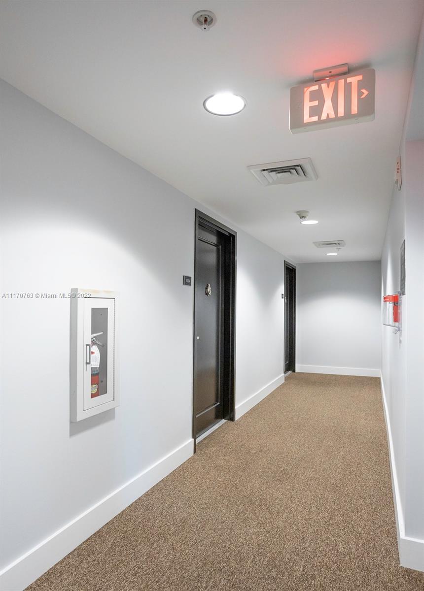 TERRAZAS RIVERPARK VILLAG - Residential