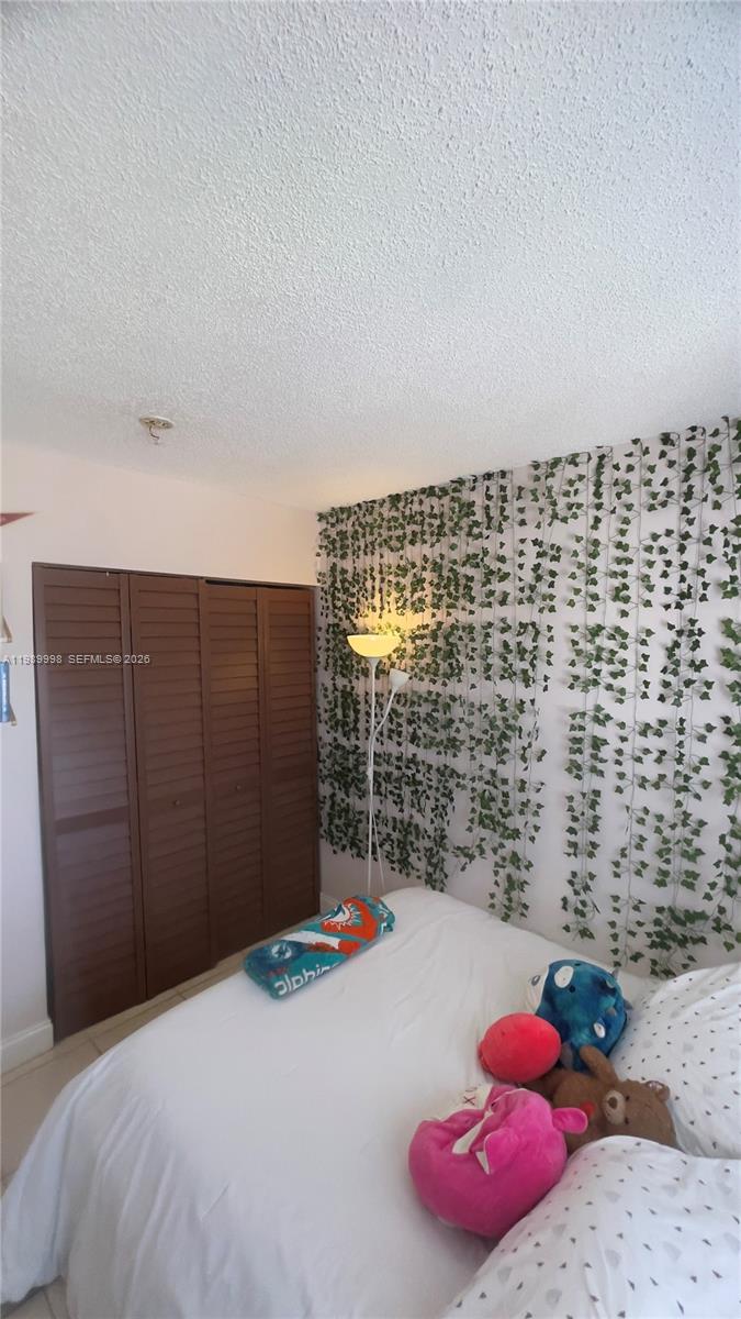 WEITZER SERENA LAKES WEST - Residential
