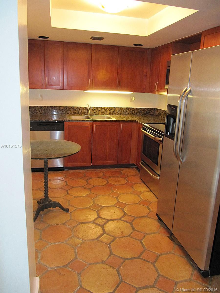 Galeria Condo - Residential Lease