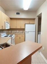 1104 Belmont Ln 1104