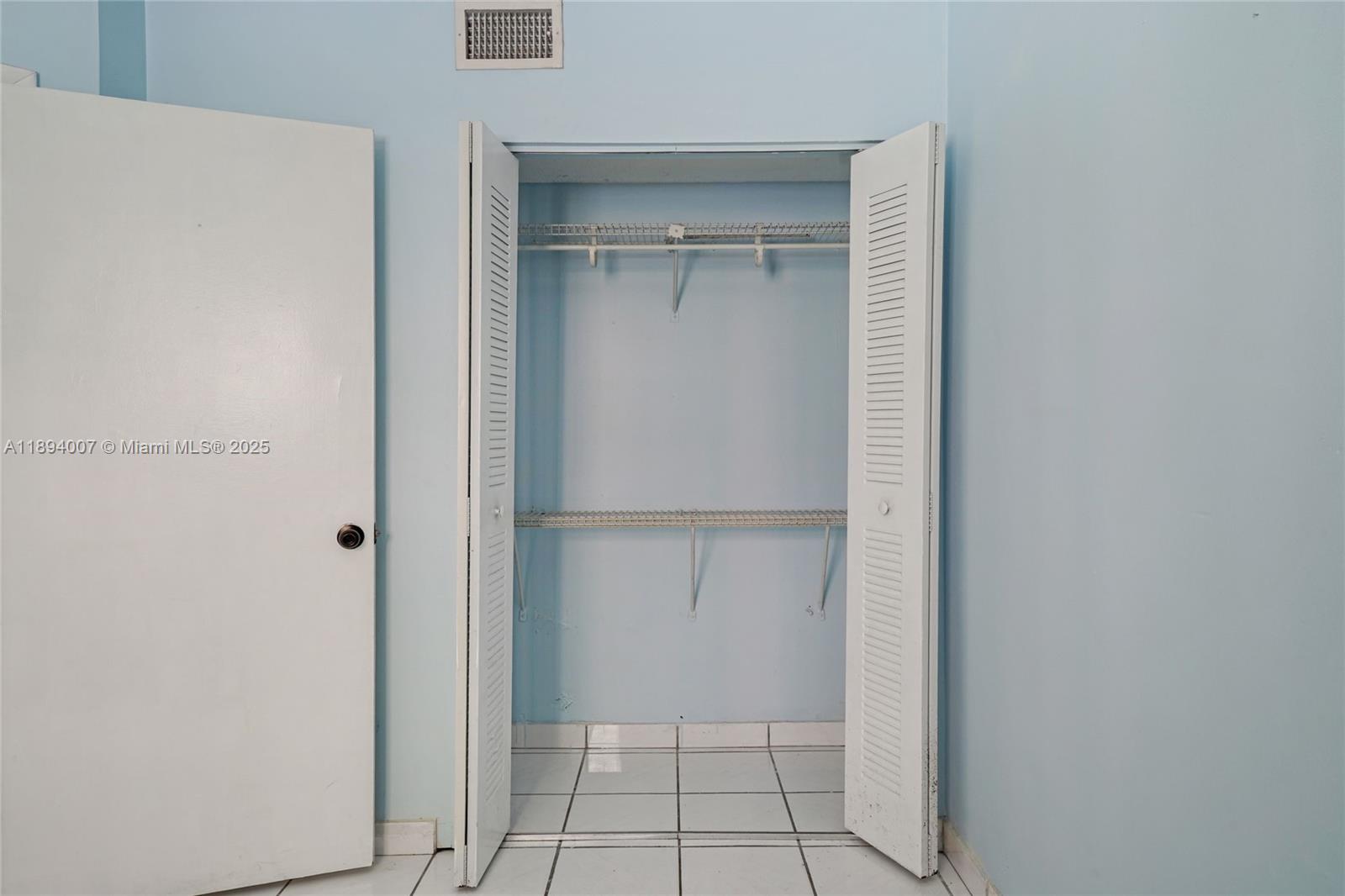 ALAMEDA TOWER 5 CONDO - Residential Lease