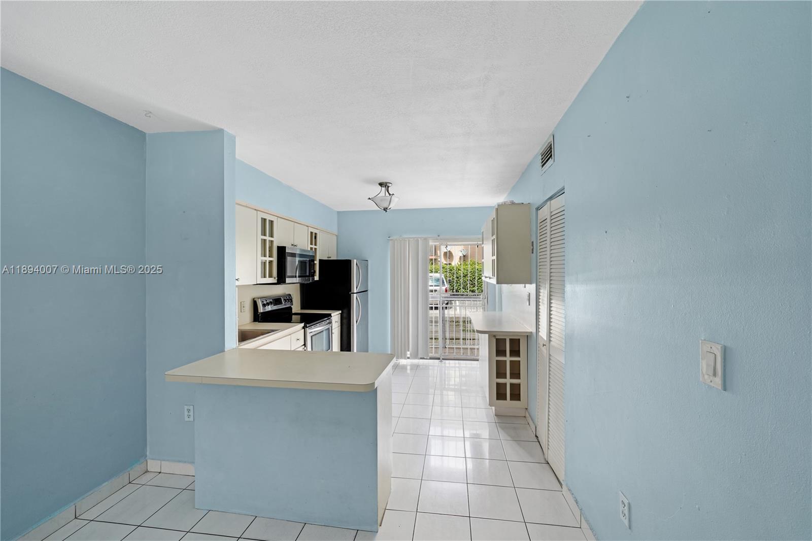 ALAMEDA TOWER 5 CONDO - Residential Lease