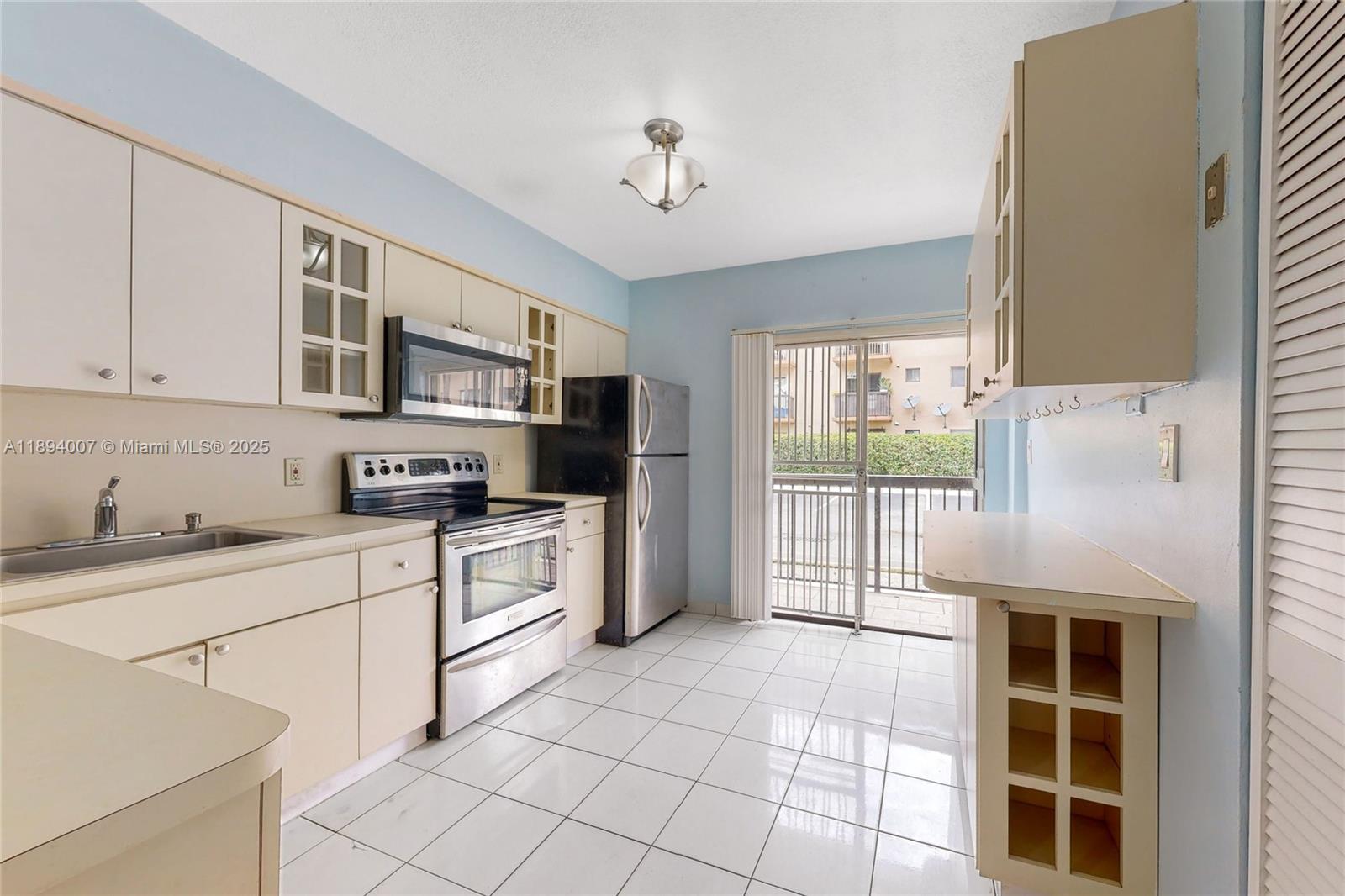 ALAMEDA TOWER 5 CONDO - Residential Lease