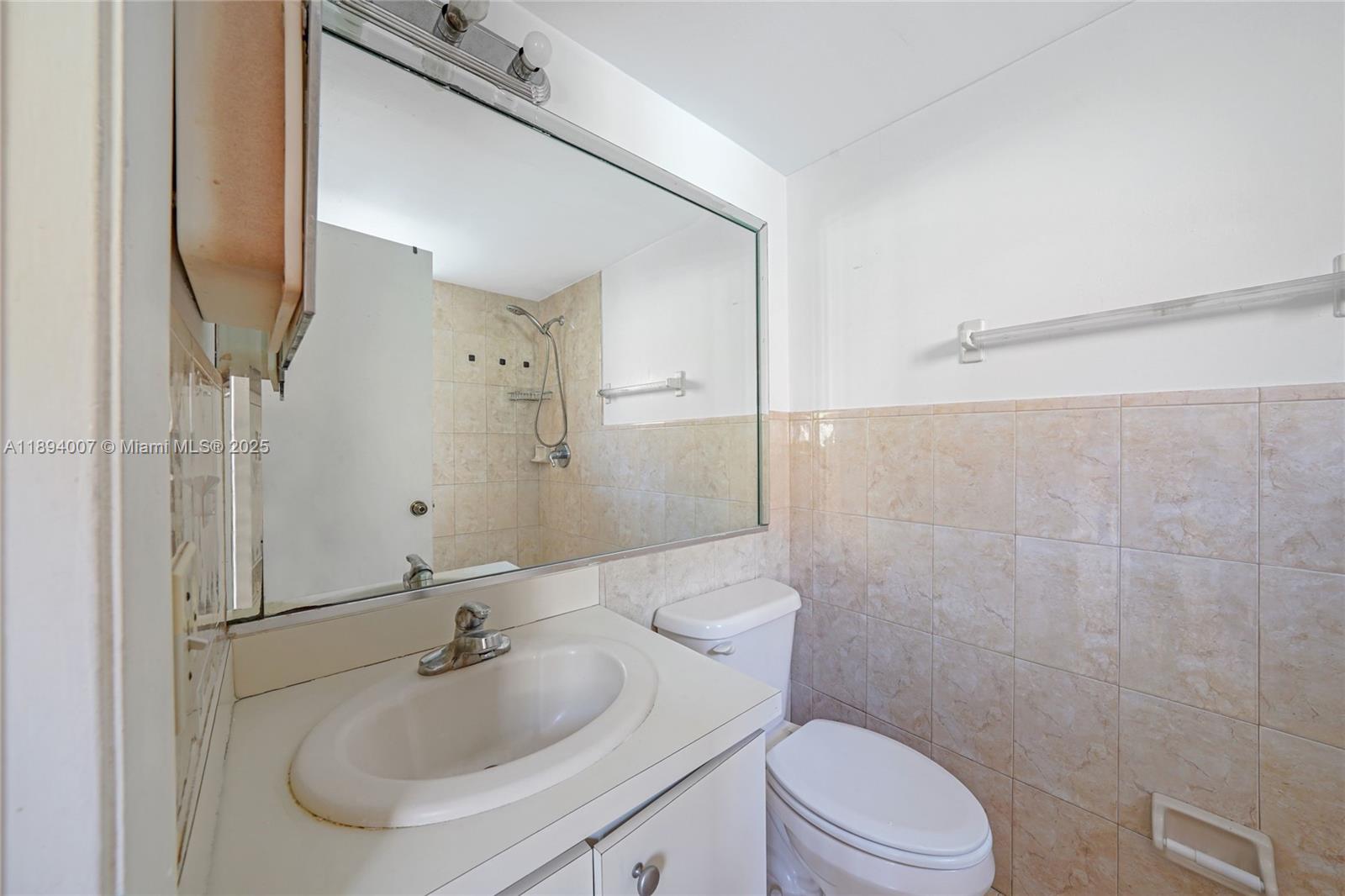 ALAMEDA TOWER 5 CONDO - Residential Lease