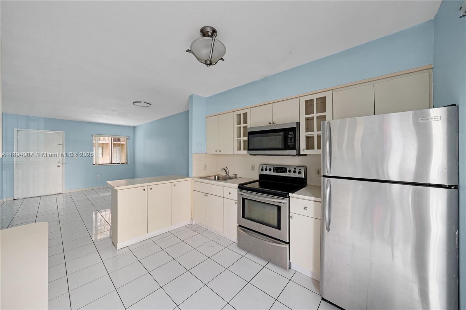 ALAMEDA TOWER 5 CONDO - Residential Lease