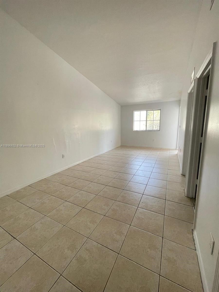 VENETIA GARDENS SOUTH CON - Residential