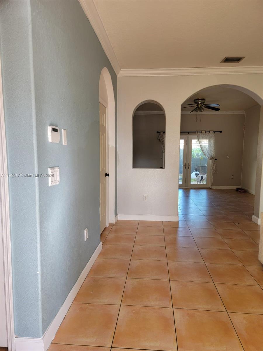 Property for Sale at Address Not Disclosed, Homestead, Miami-Dade County, Florida - Bedrooms: 5 
Bathrooms: 3  - $550,000