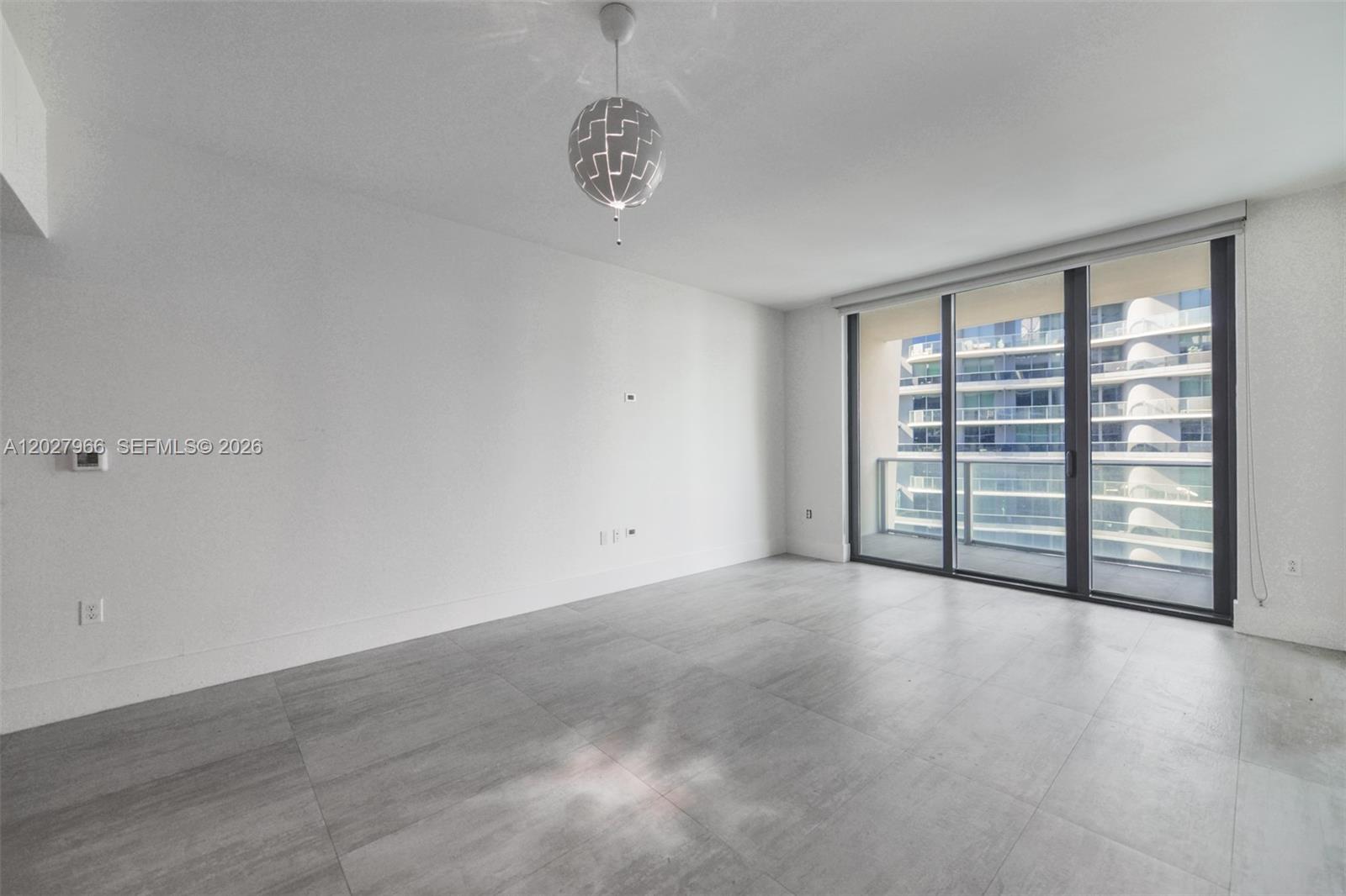1010 Brickell Ave 4607