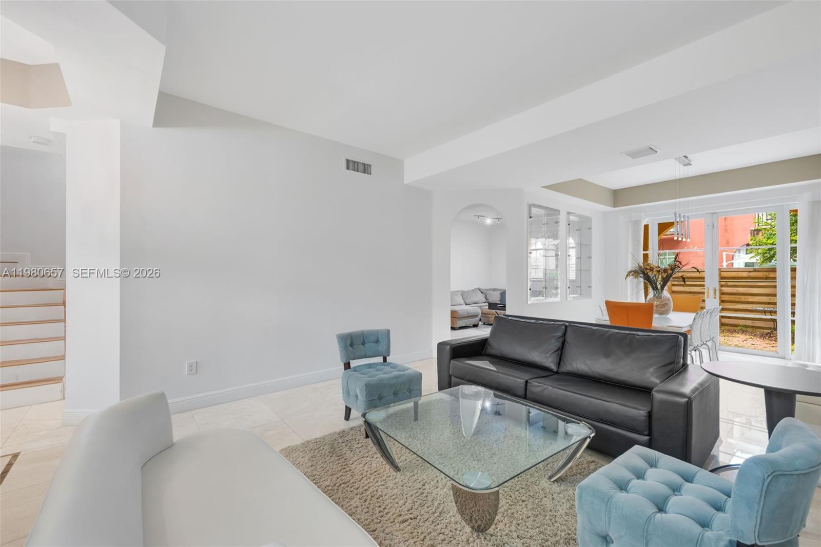 AVENTURA BAY TOWNHOMES CO - Residential