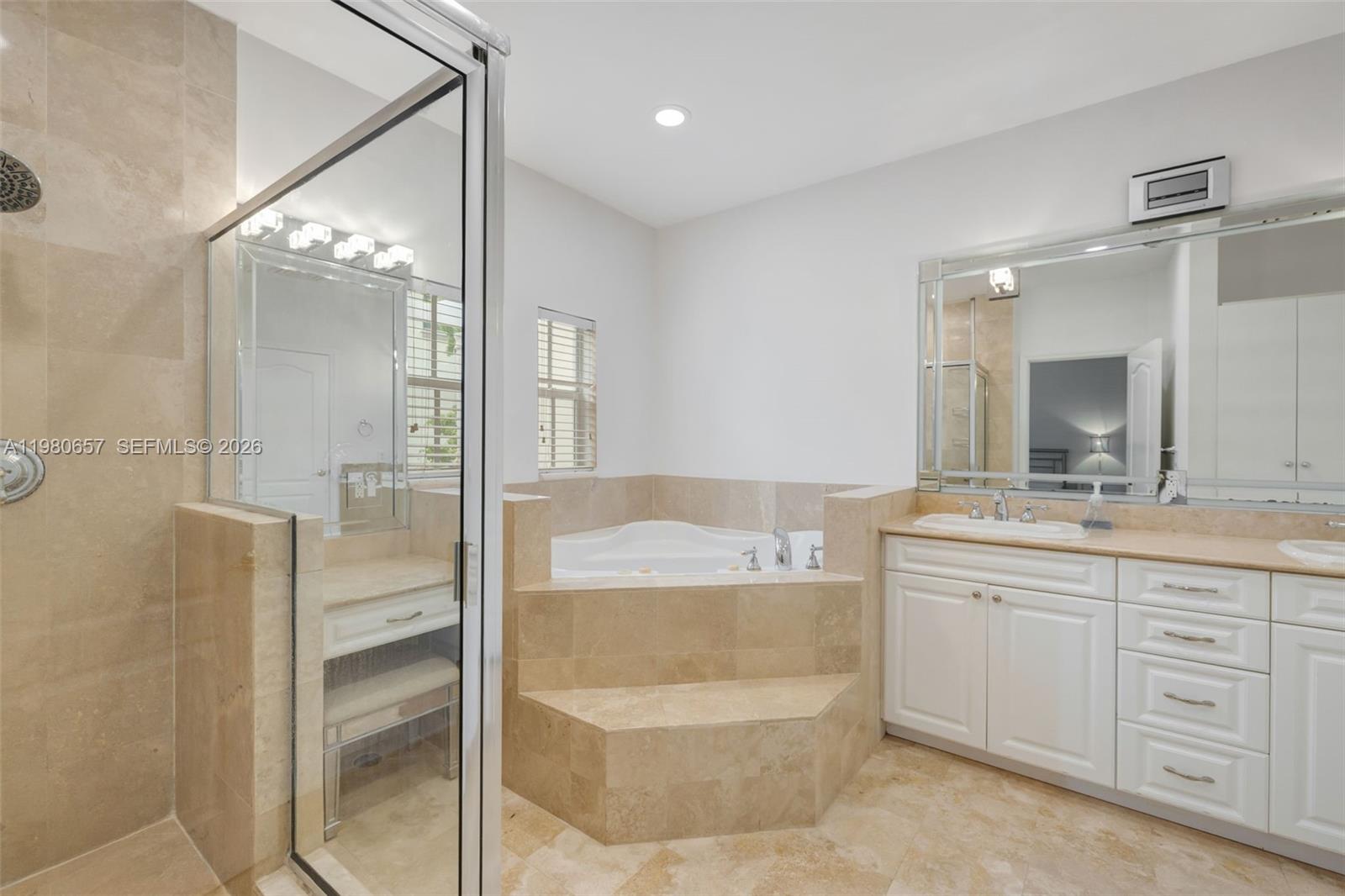 AVENTURA BAY TOWNHOMES CO - Residential