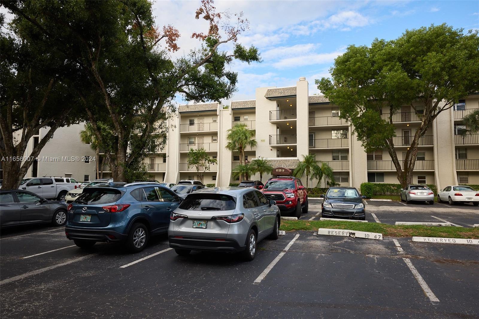 POINCIANA 10 PINE ISLAND - Residential