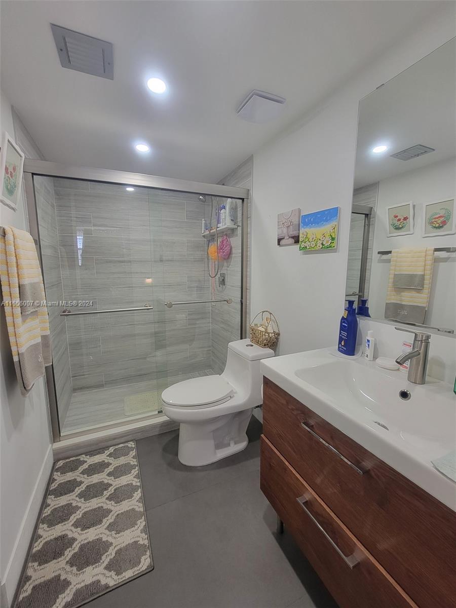 POINCIANA 10 PINE ISLAND - Residential