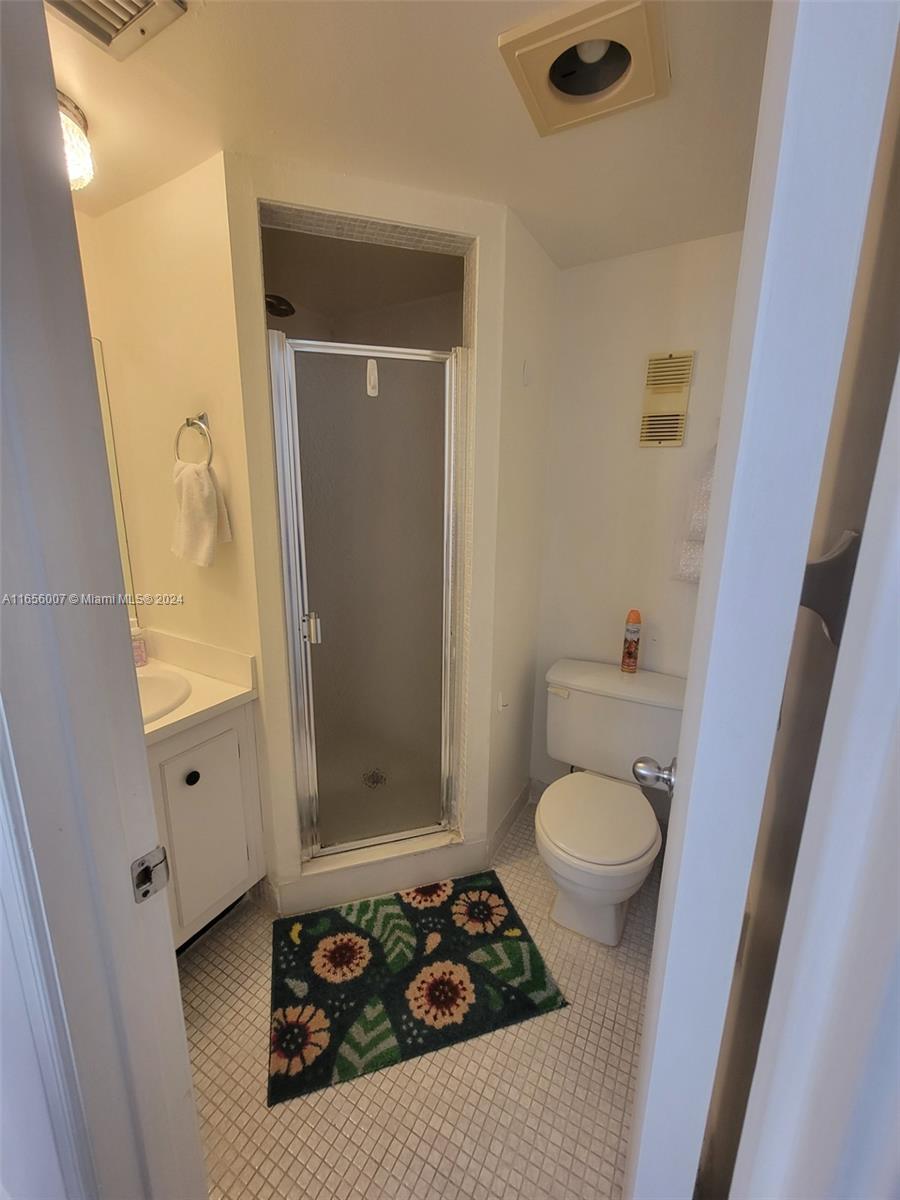 POINCIANA 10 PINE ISLAND - Residential