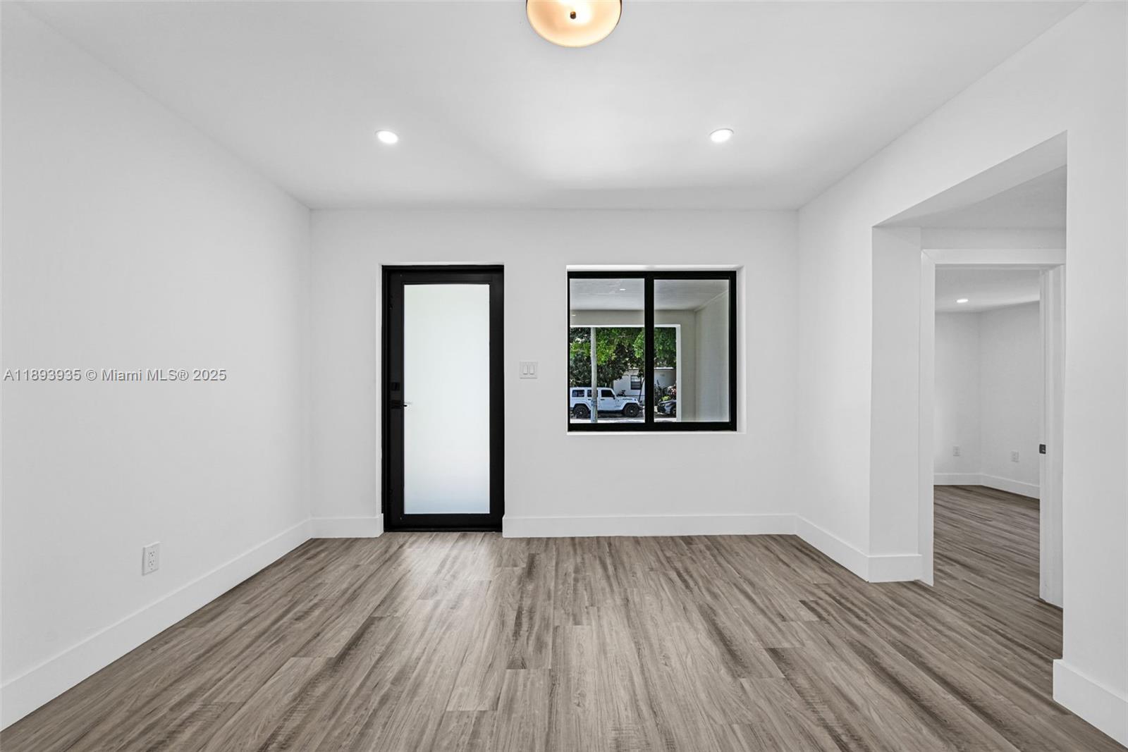 WEST LITTLE RIVER - Residential