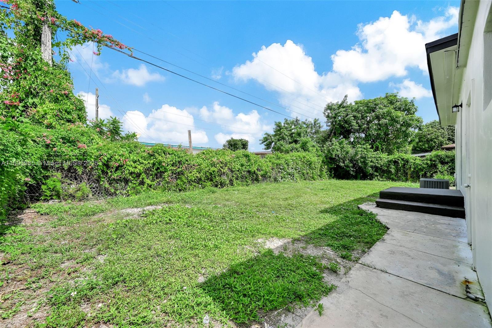 WEST LITTLE RIVER - Residential